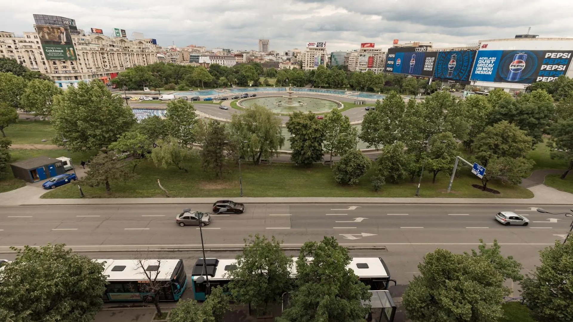 Fountain Bloom Apartment Bucureşti 0*,