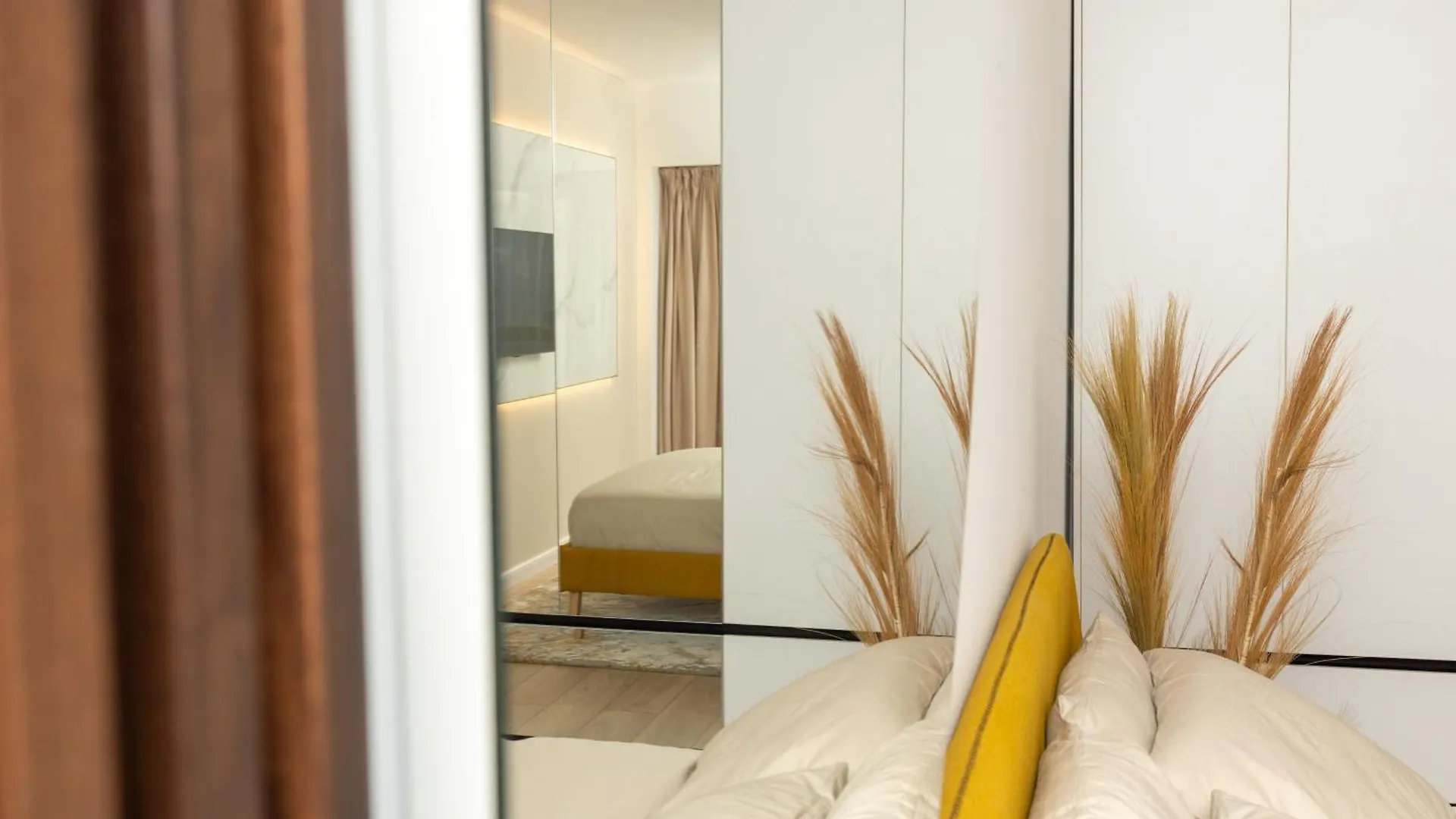 Fountain Bloom Apartment Bucureşti