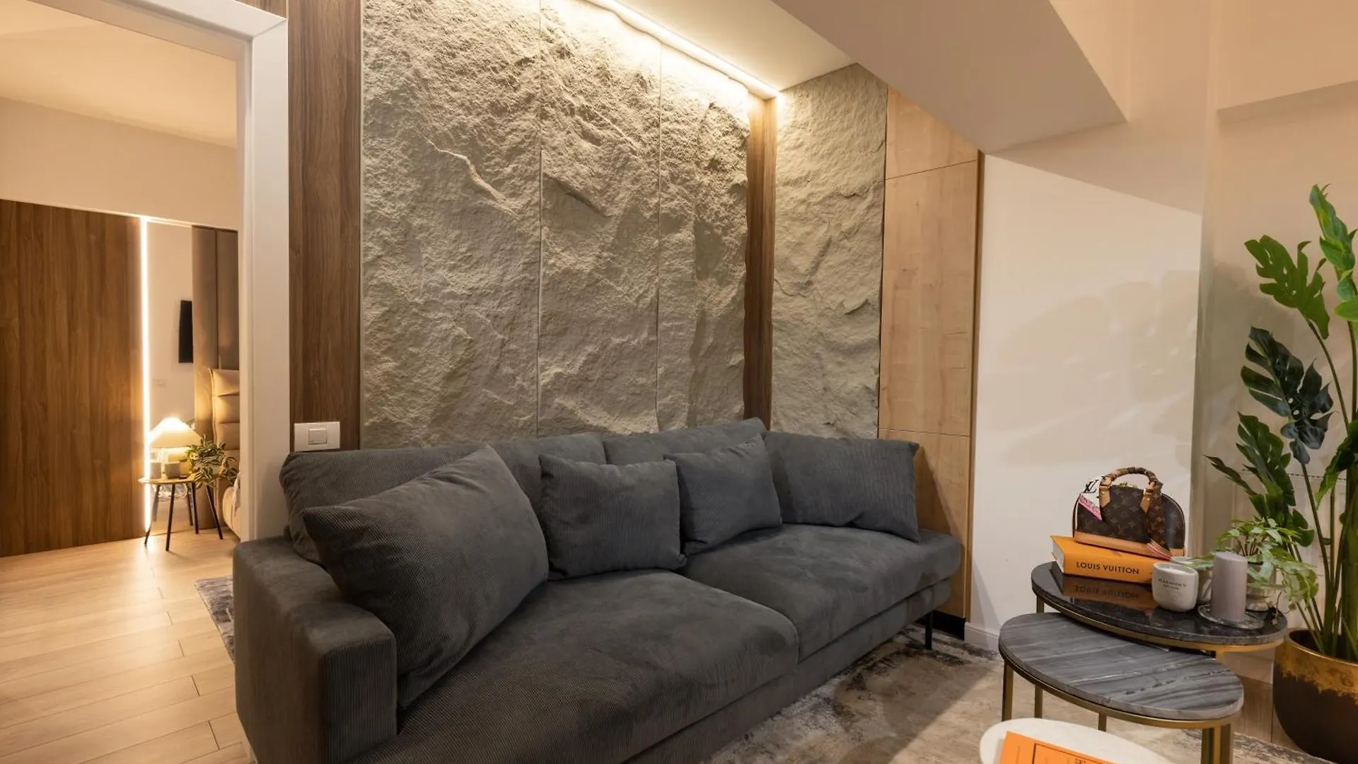 Fountain Bloom Apartment Bucureşti România
