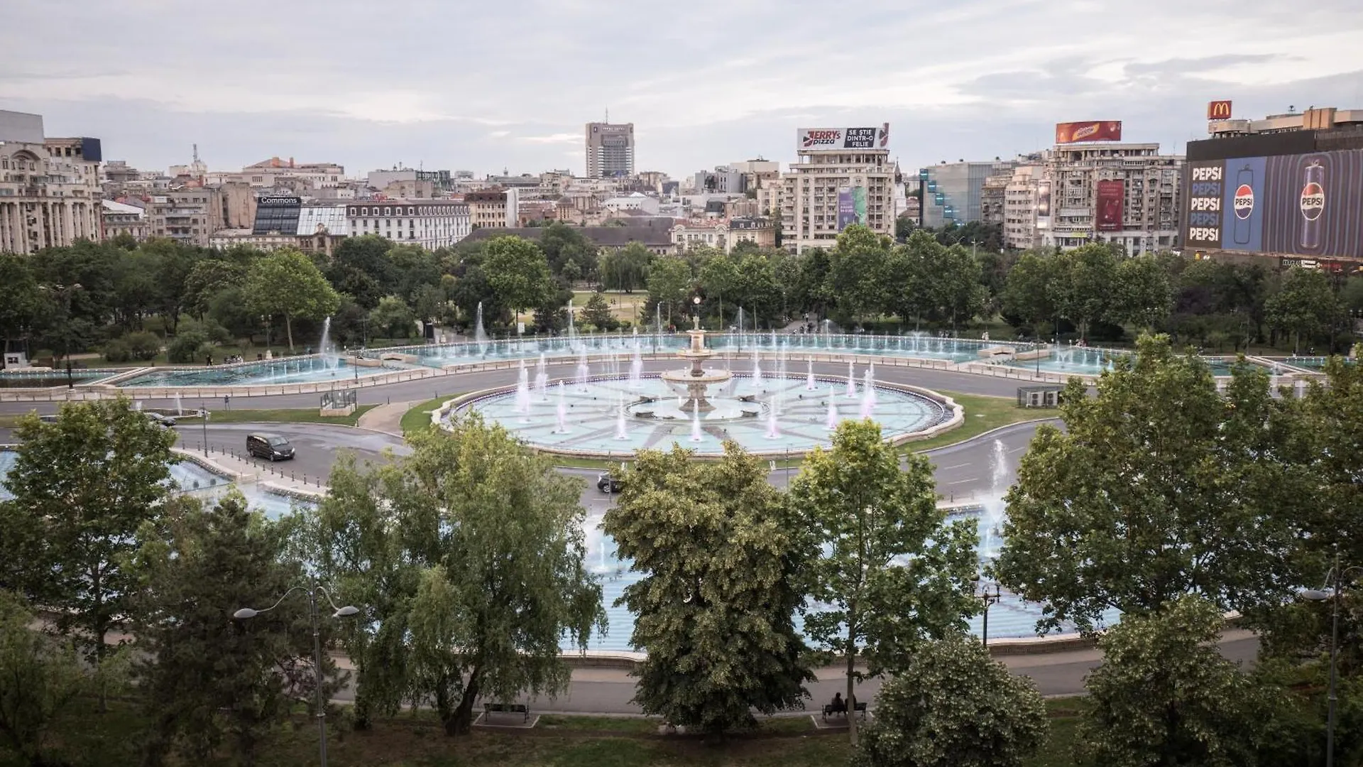Fountain Bloom Apartment Bucureşti