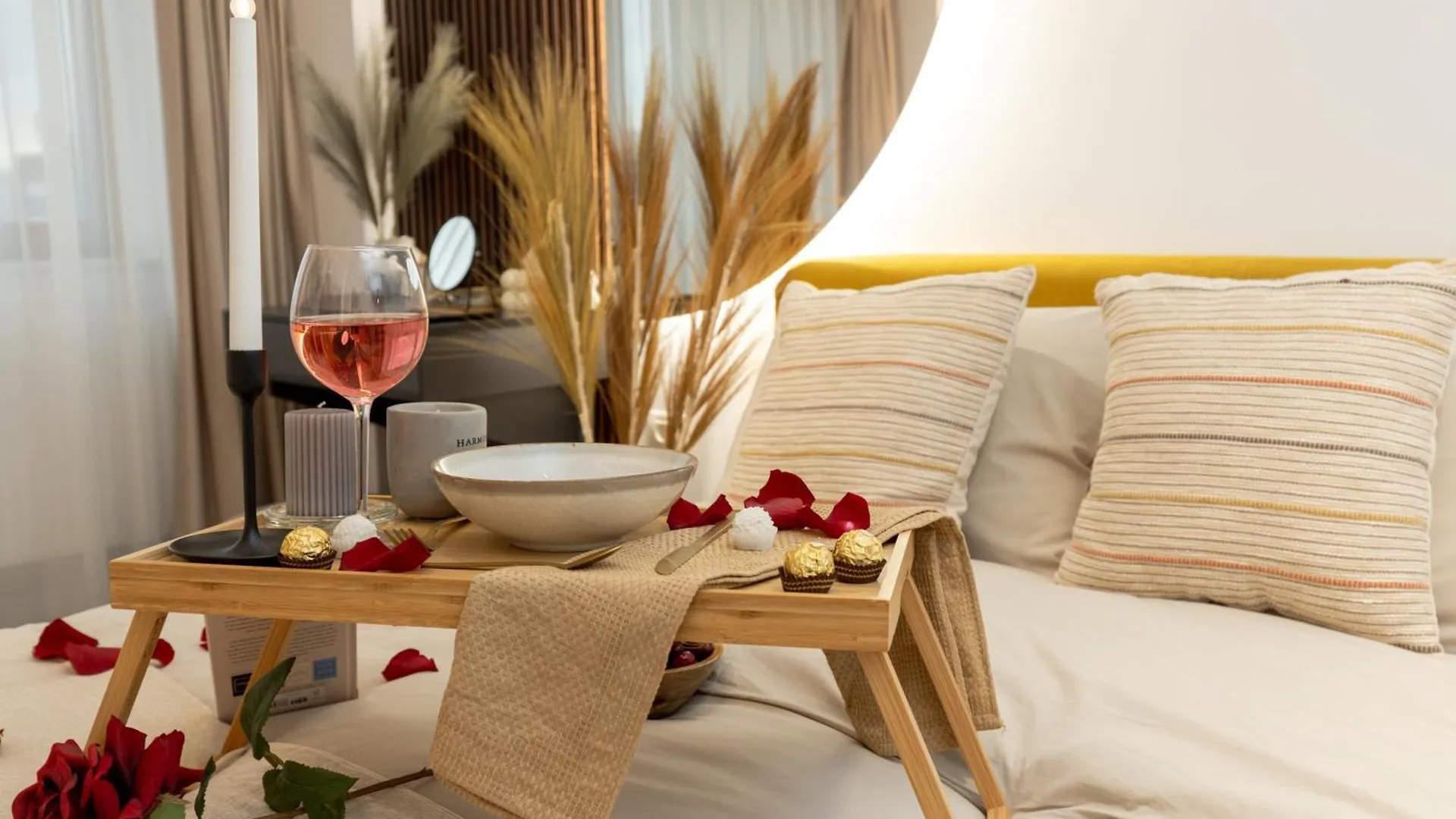 Fountain Bloom Apartment Bucureşti